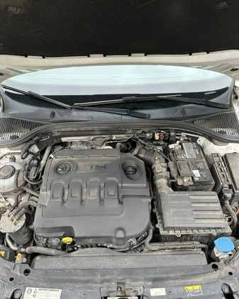 Skoda Octavia cena 45900 przebieg: 217490, rok produkcji 2019 z Nysa małe 254